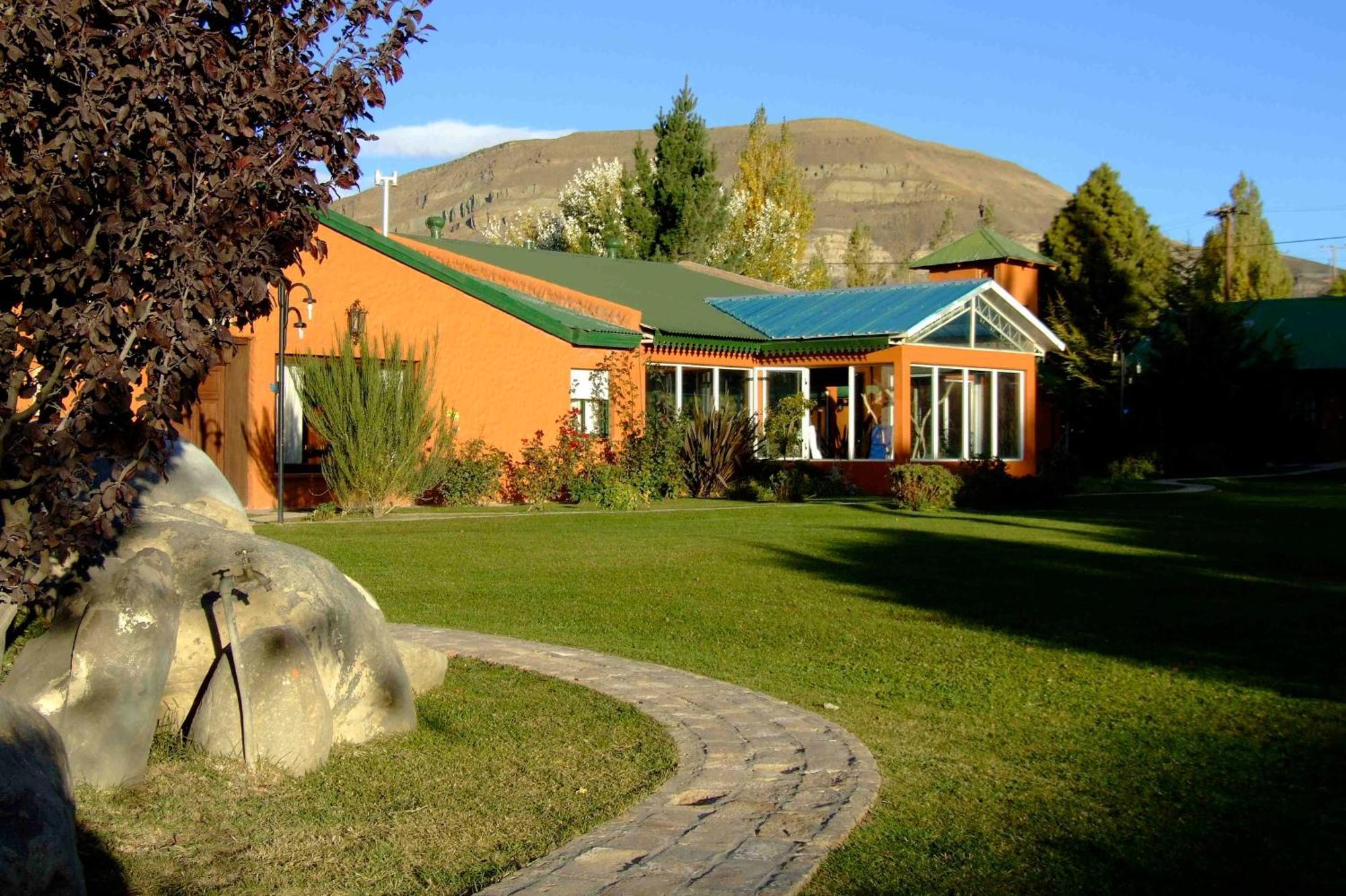 Aparthotel "La Loma" - Vieja Casona El Calafate Exterior foto